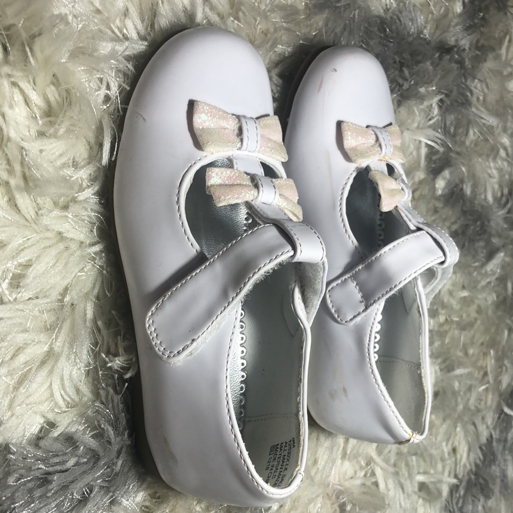 4 pairs of girls shoes sz 9 - Picture 10 of 11